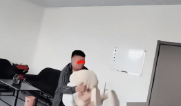 女生夹腿视频,揭秘女生夹腿视频背后的心理奥秘